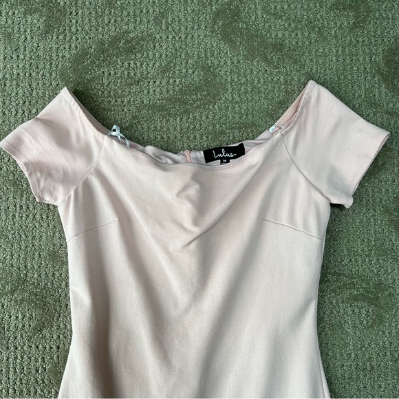💕LAST CHANCE💕 EUC Women's Lulu's Off the Shoulder Dress Size Medium in Pink - Picture 3 of 7